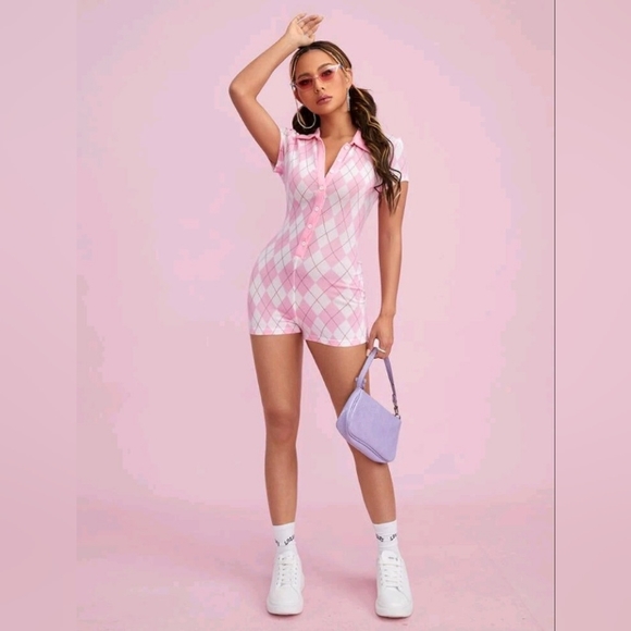 NWT💕SHEIN Pink on Pink Romper - Picture 1 of 16